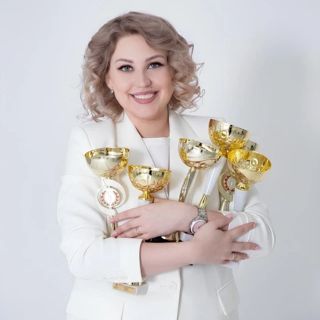 Наталья Вали-Пур — преподаватель курсов наращивания ресниц, Чемпион Европы и России
